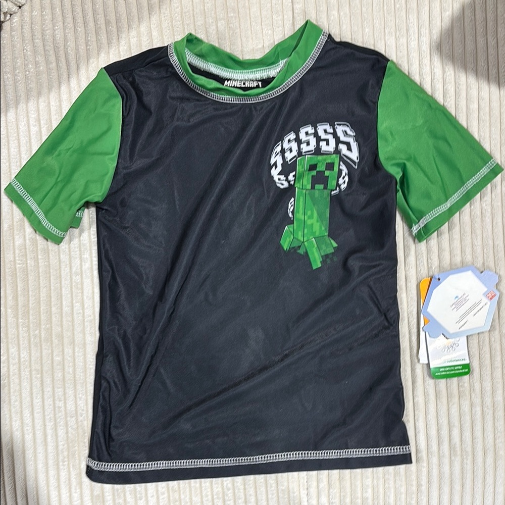 Minecraft Creeper Black and Green T-Shirt
